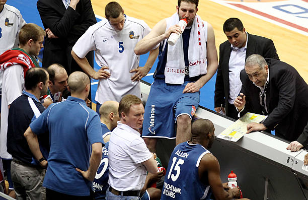 这一胜利为 这一胜利为