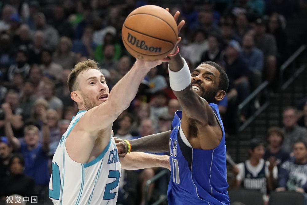 无数球迷的 无数球迷的